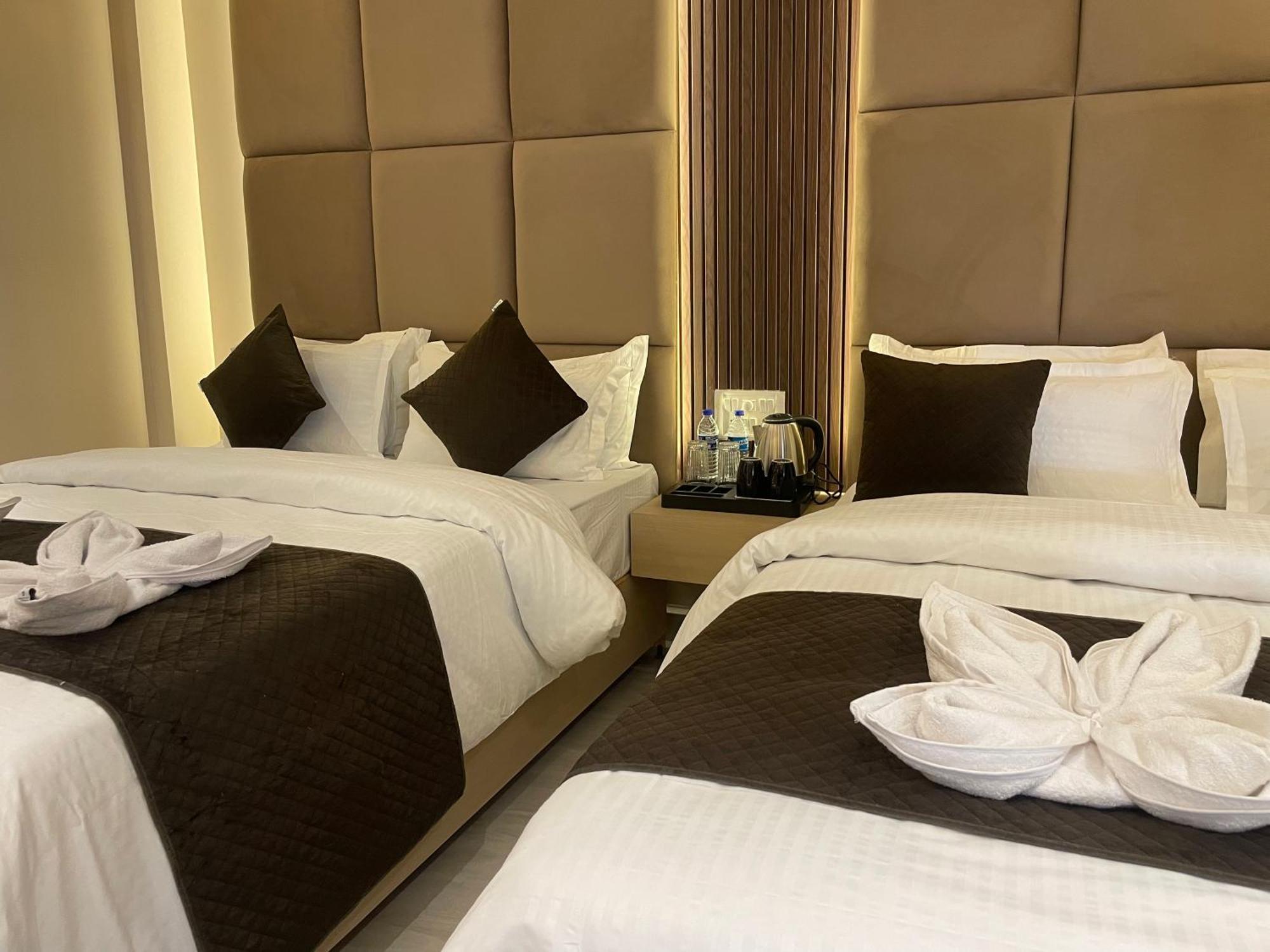 Royal Casa Baga Hotel Bagian luar foto